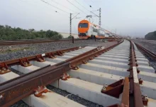 train.jpg Detafour