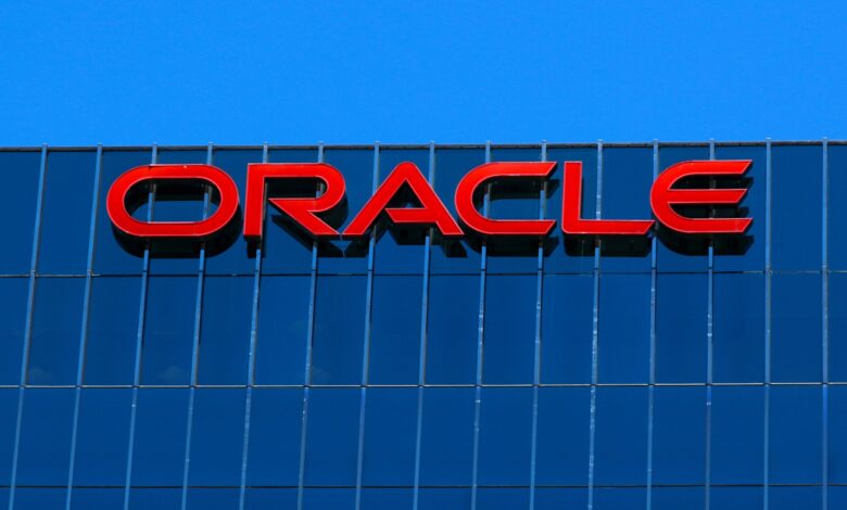 Oracle scaled 1 Detafour