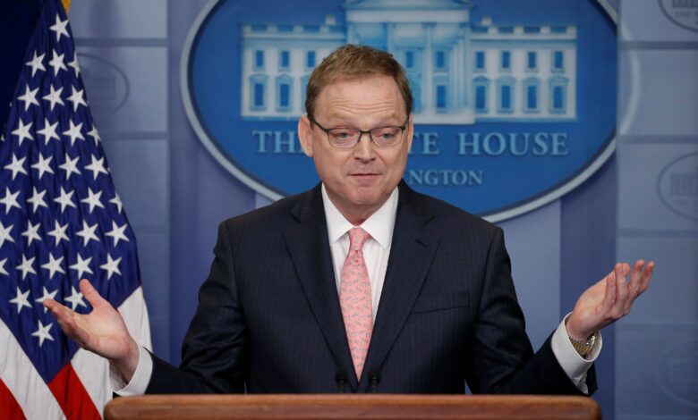 Kevin Hassett Detafour