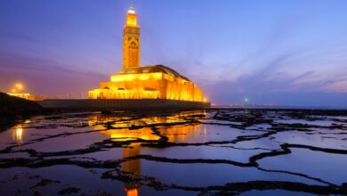 la mosquee hassan ii au coucher du soleil a casablanca maroc Detafour