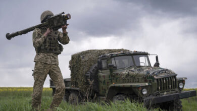 Russia Ukraine War Weapons Glance 76209 Detafour