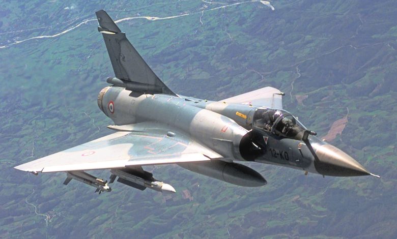 Mirage 2000C in flight 2 cropped Detafour