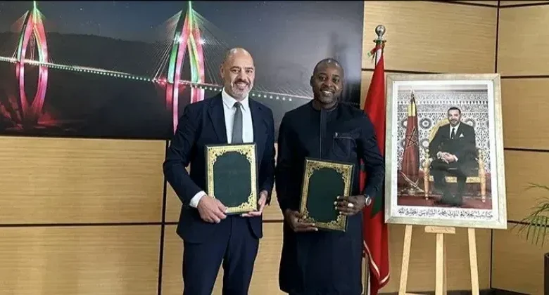 المغرب يعزز التعاون الإفريقي في مجال البنية التحتية عبر شراكة استراتيجية مع جسر نهر غامبيا 1 ADM توقع اتفاقية شراكة مع جسر نهر غامبيا لتعزيز التعاون الإفريقي Detafour