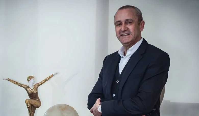 محمد بوزوبع يعزز استثماراته الفندقية في بوسكورة بمشروع جديد 1 BOUZOUBAA Detafour