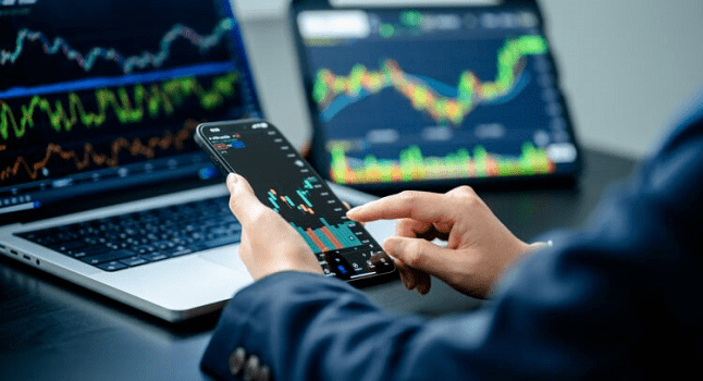 لماذا يخسر معظم المستثمرين الجدد في سوق الأسهم رغم ارتفاع المؤشرات؟ 1 action Detafour