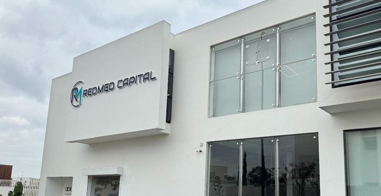 شركة Red Med Capital تحصل على شهادة "أفضل مكان للعمل" بفضل بيئة عمل متميزة 1 red med capital 2025 55 Detafour