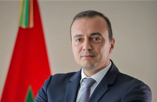 مدير العام لوكالة AMDIE : المغرب.. قوة اقتصادية صاعدة بتصنيف "إيجابي" ومناخ استثماري جذاب 1 683dbd562a671 668x435 1 Detafour